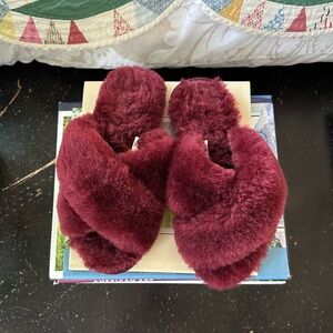 Emu Australia Mayberry slippers size 7